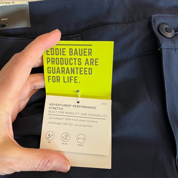 Eddie Bauer Adventurer Bermuda Shorts Navy Blue size 8. Golf, Athleisure Casual - Picture 9 of 14